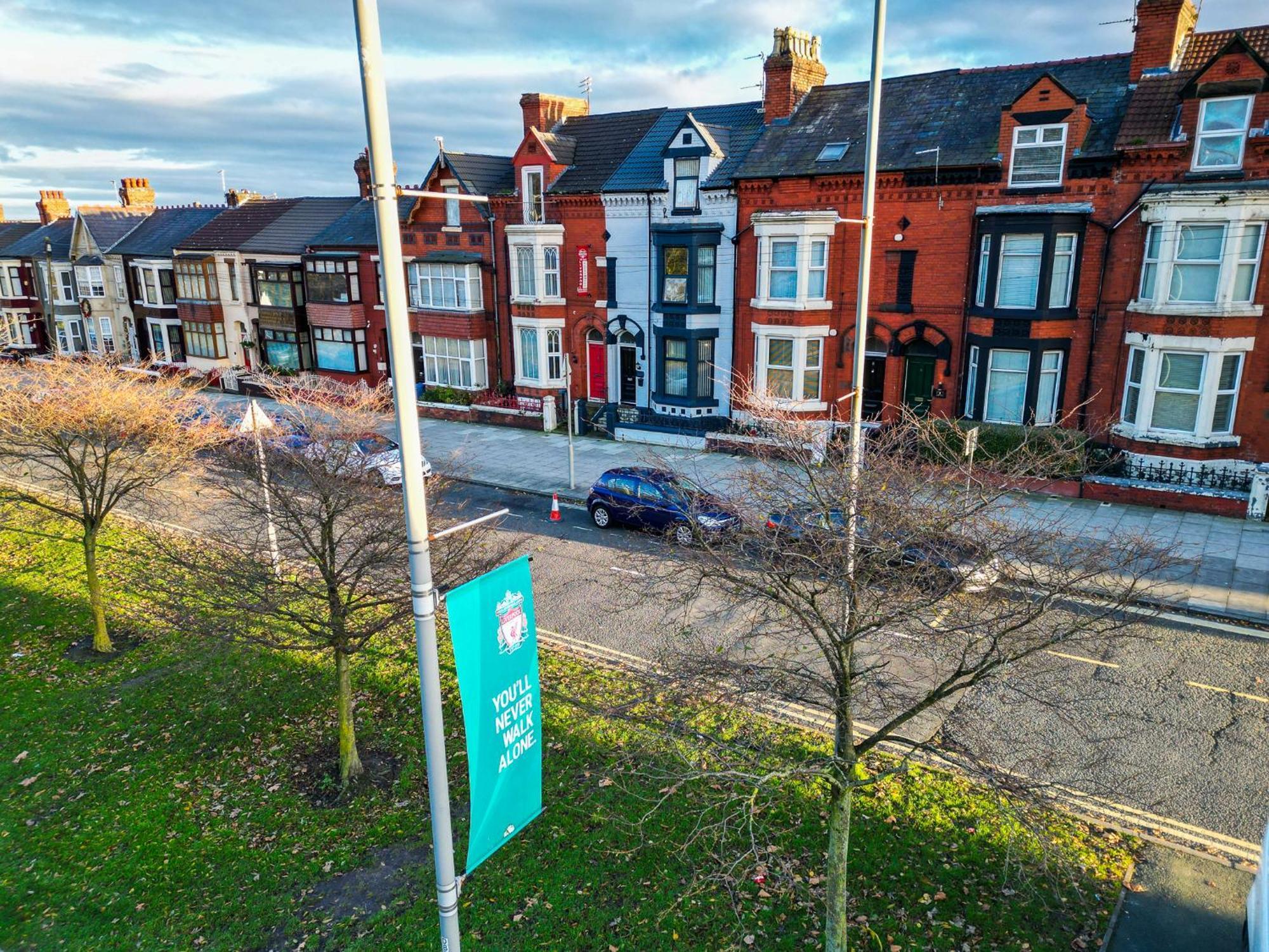 Entire Modern House Liverpool, 6 Bedrooms Eksteriør bilde